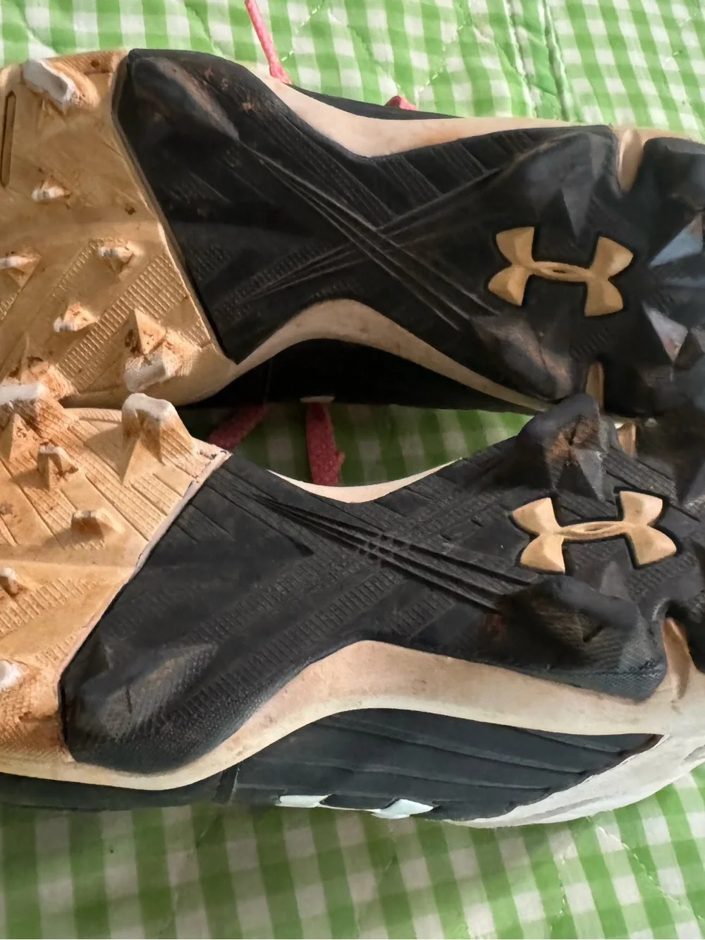 Under Armour Kids Black and Cream Sneakers with Pink Laces